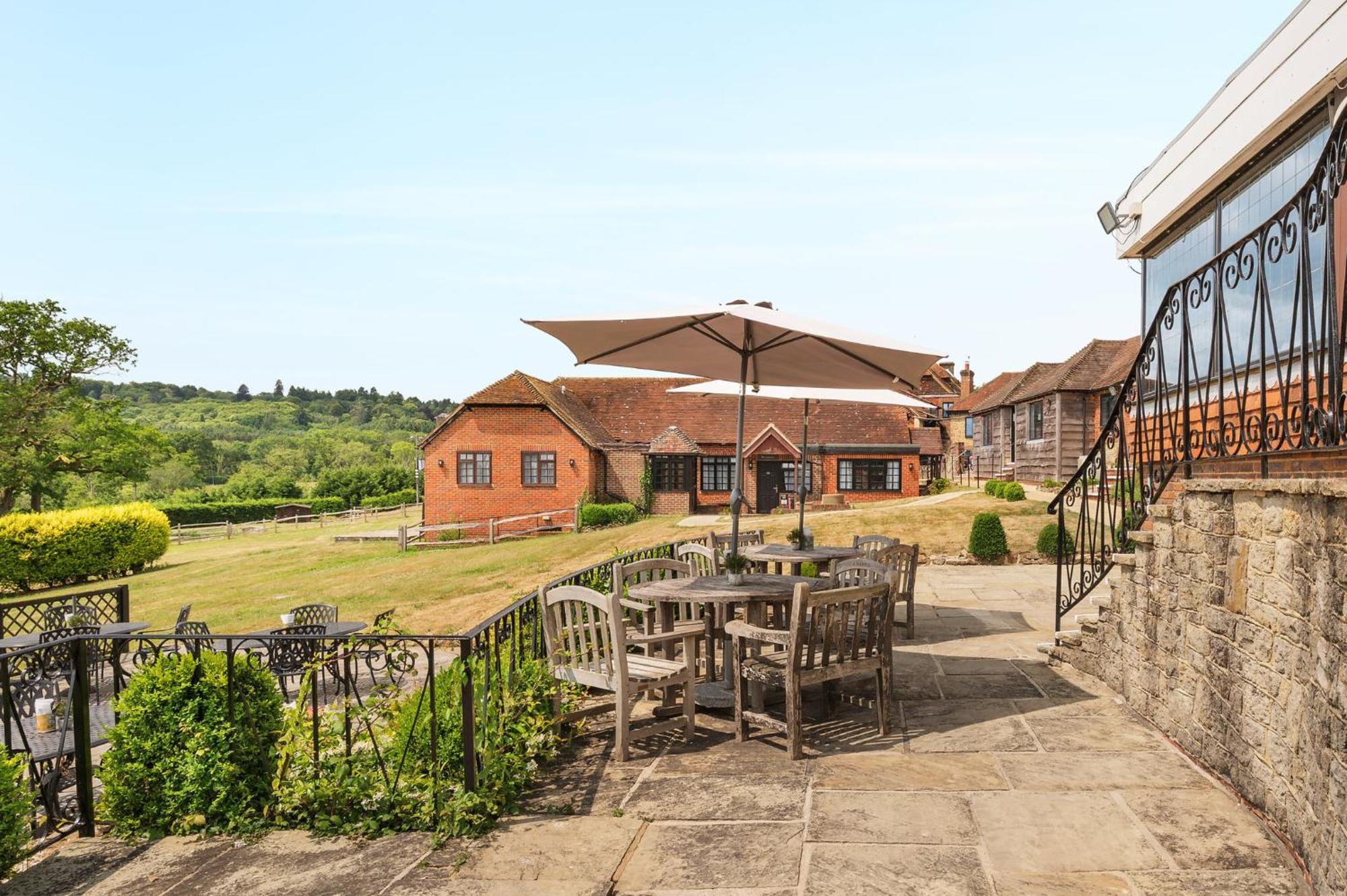 Voco Lythe Hill Hotel & Spa By Ihg Haslemere Dış mekan fotoğraf