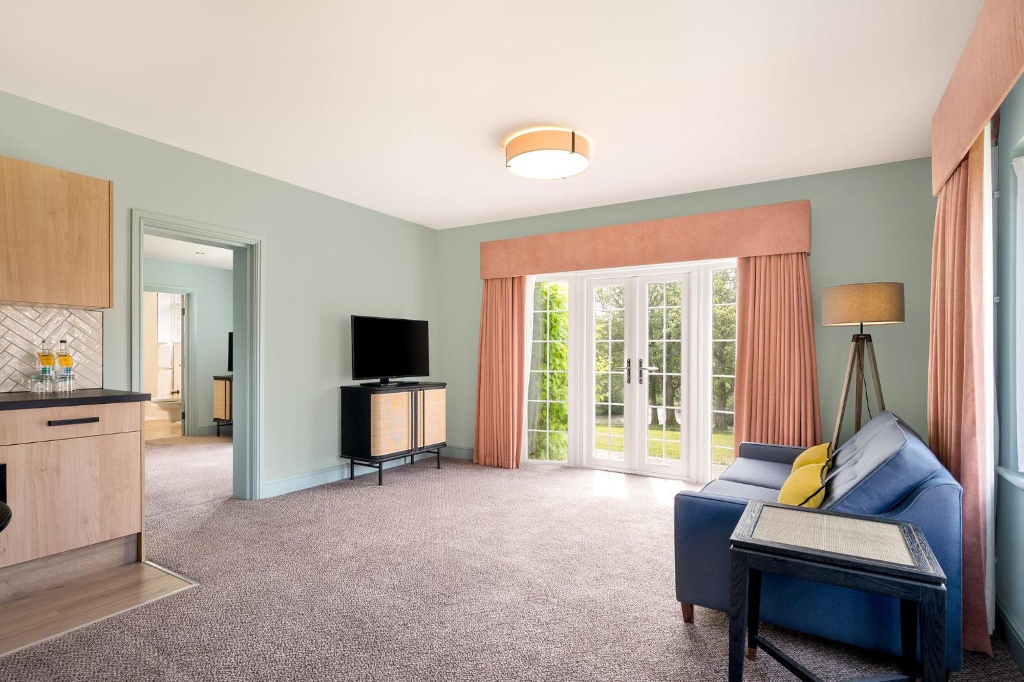 Voco Lythe Hill Hotel & Spa By Ihg Haslemere Dış mekan fotoğraf